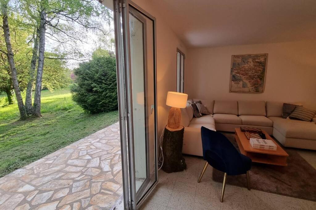 Pavillon Des Ecureuils Au Chateau Royal De Benays Benais Екстериор снимка